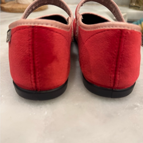 Bonton Red Jane Soft Mary Jane Shoe Girls Size 34 (10/12 Yrs Old) - Picture 5 of 6